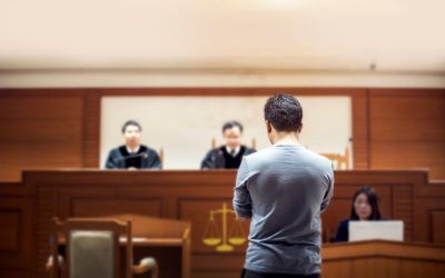 man represents himself in court