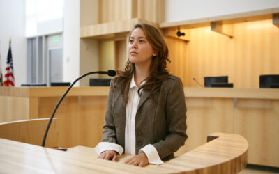 Expert witness testifying in court during a DUI case.