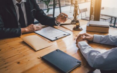 A Los Angeles DUI lawyer is negotiating with a prosecutor to get the best DUI probation deal for his client.