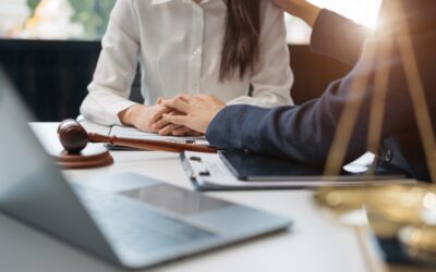 A DUI lawyer in Los Angeles explains to his client what mistakes to avoid if they’re accused of a DUI hit and run.