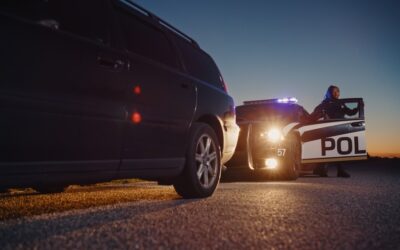 A police officer pulled over a car for suspicion of DUI. An attorney can help the driver review the best defenses against a misdemeanor DUI charge.